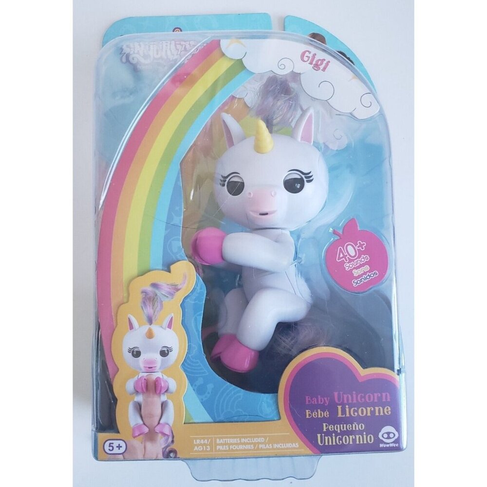 Fingerlings Gigi Baby Unicorn Toy WowWee Friendship at Your Fingertips
